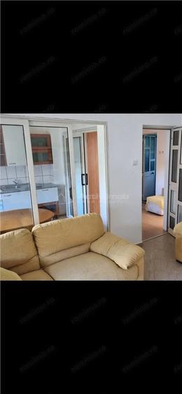 Apartament cu 2 camere decomandat în Calea București