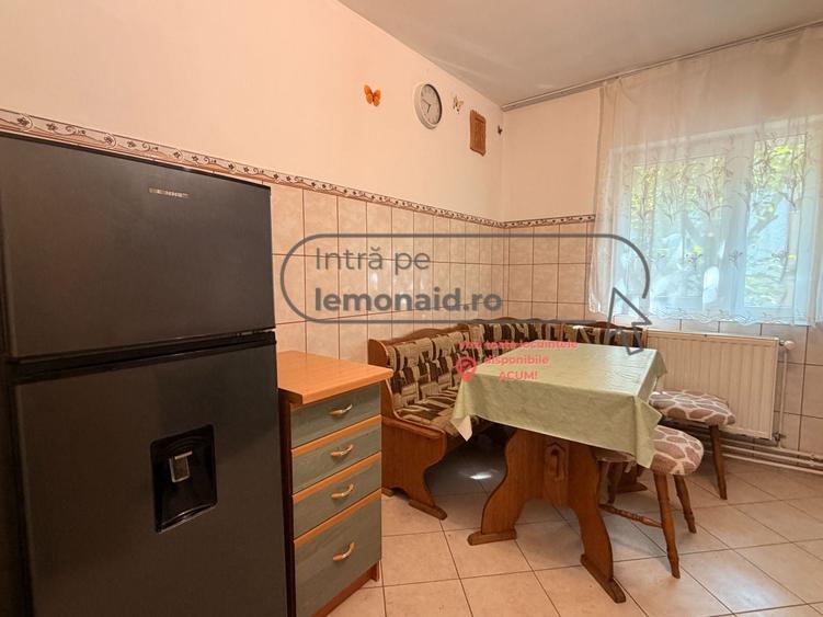 Apartament cu 3 camere decomandat, mobilat în Girocului