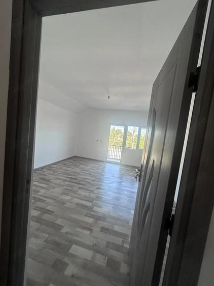 De vanzare casa cu mansarda - 1