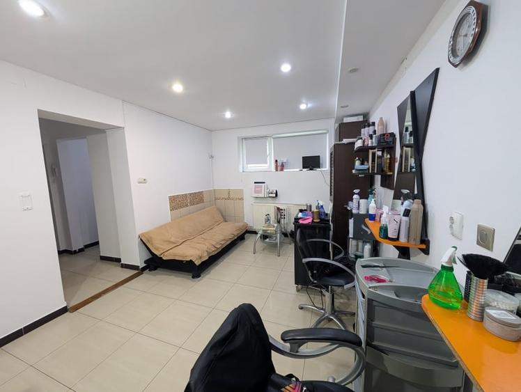 Apartament cu 2 camere nedecomandat în 9 Mai