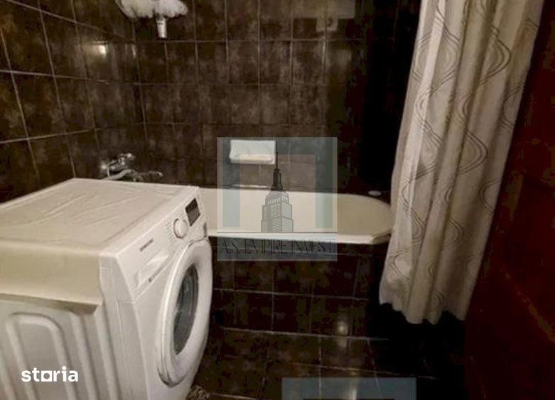 Apartament cu 4 camere decomandat în Centrul Istoric