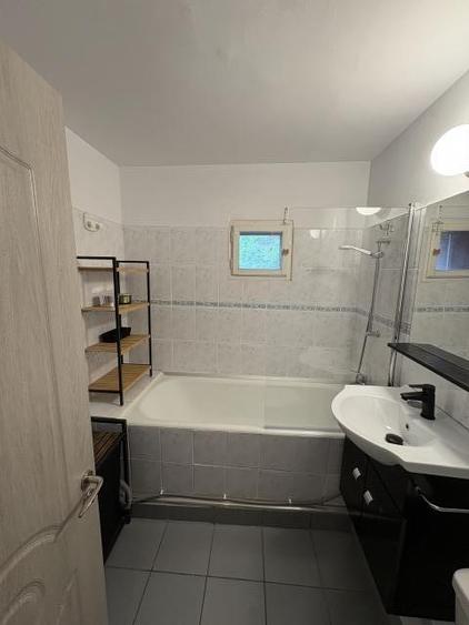 Inchiriez apartament 3 camere, semidecomandat, 70mp, Turda, 699euro - 5