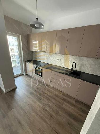 Apartament cu 2 camere semidecomandat, mobilat în Iris