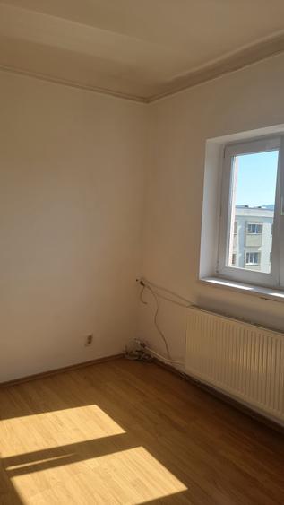 Apartament cu 2 camere decomandat în Traian