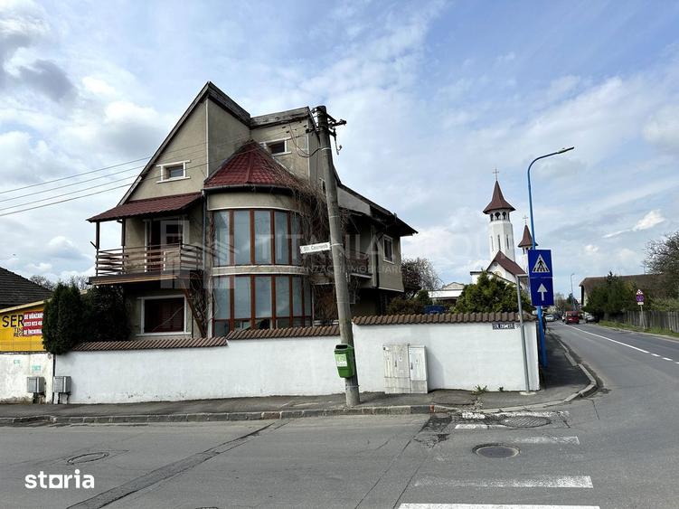 Casă cu 8 camere cu Canalizare în Bartolomeu