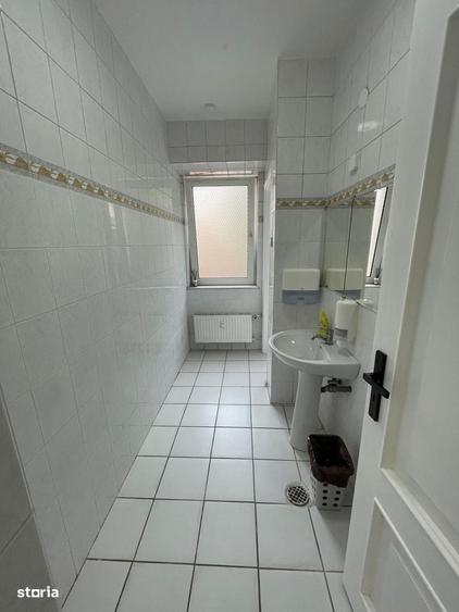 Spațiu comercial, de 90 mp, în Obor