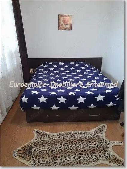 Apartament cu 3 camere decomandat în Anda