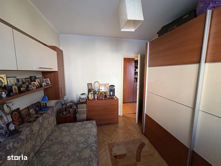 Apartament cu 3 camere în Iancului