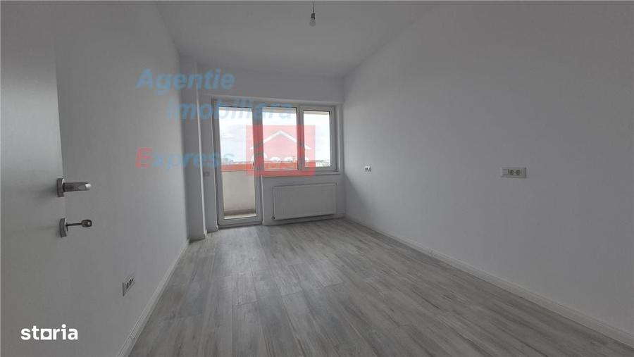 Revanzare, fara TVA: Apartament 3 camere, bloc nou, zona semicentrala - 13