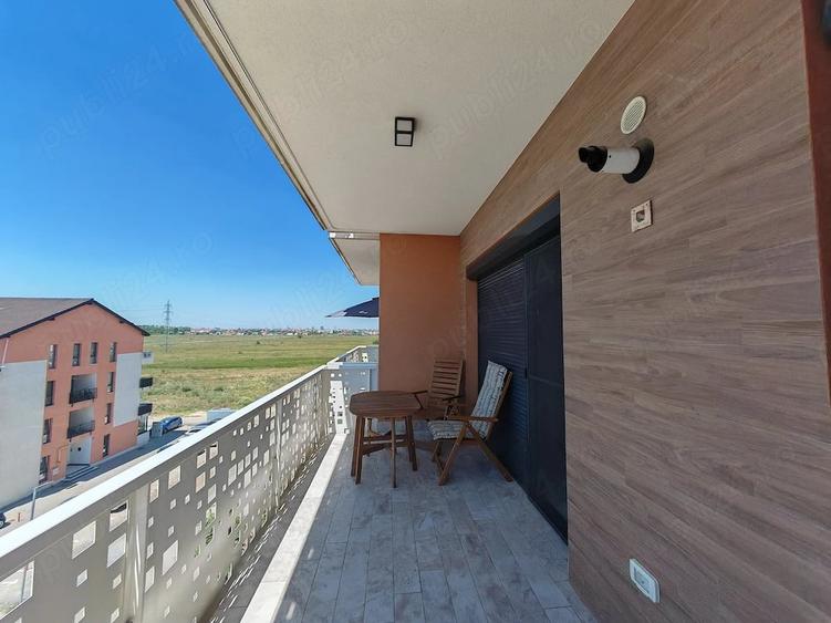 Apartament cu 3 camere decomandat în Giroc
