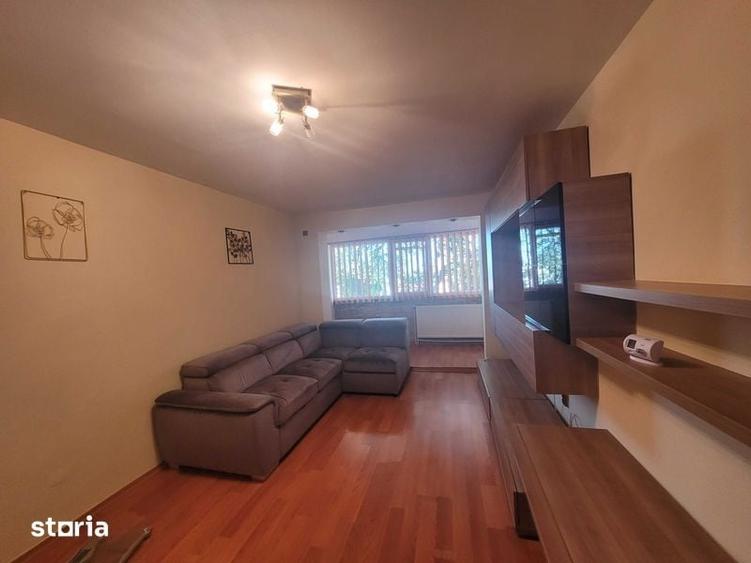 Inchiriez apartament doua camere - 1