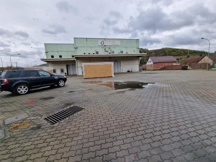 Spațiu comercial, de 3,000 mp, în Calea Timișoarei