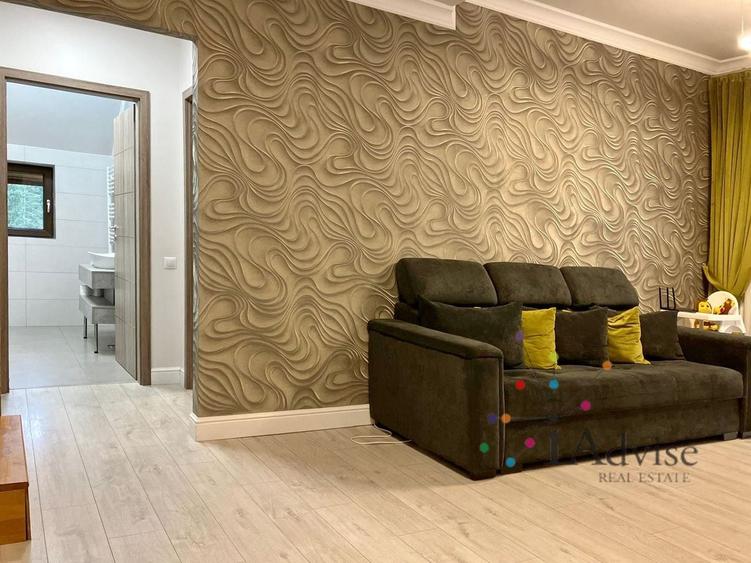 Apartament cu 3 camere decomandat în Poiana Brașov