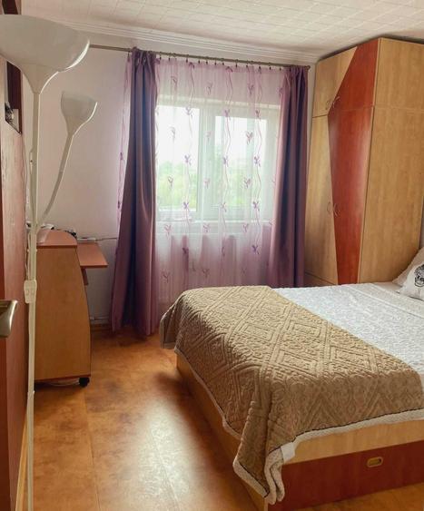 Apartament cu 2 camere decomandat în Malu Roșu
