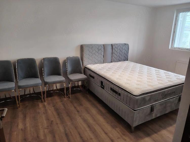 Apartament cu 4 camere decomandat în Exterior Vest