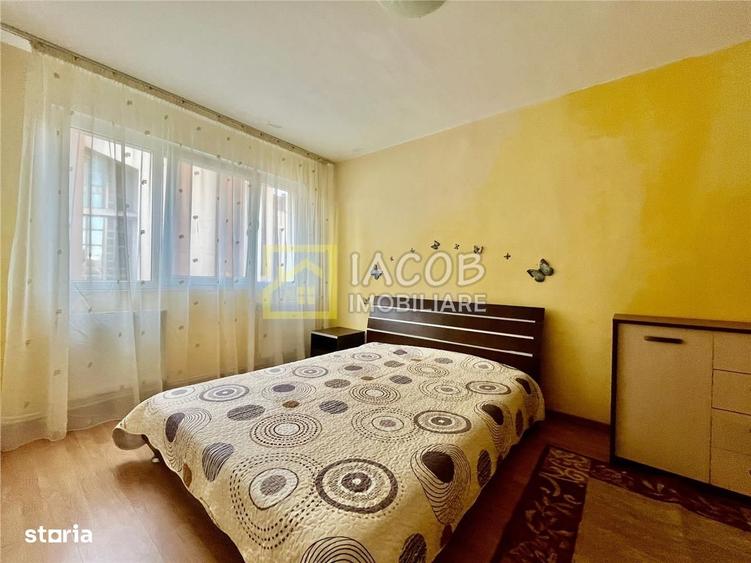 Apartament cu 2 camere semidecomandat, mobilat în Central