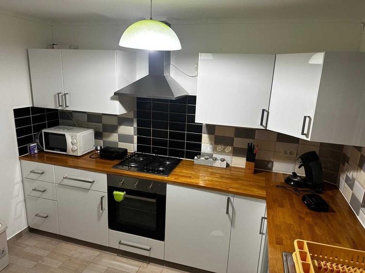 Casă cu 4 camere cu Teren 300 Mp în Rudicica