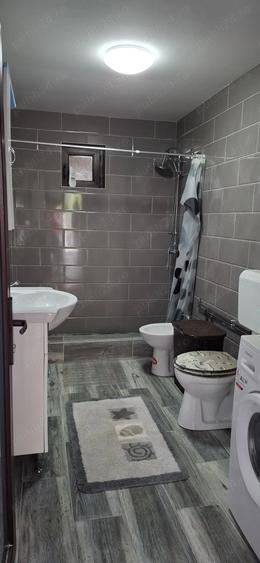 Casă cu 4 camere cu Teren 1639 Mp în Căuașd