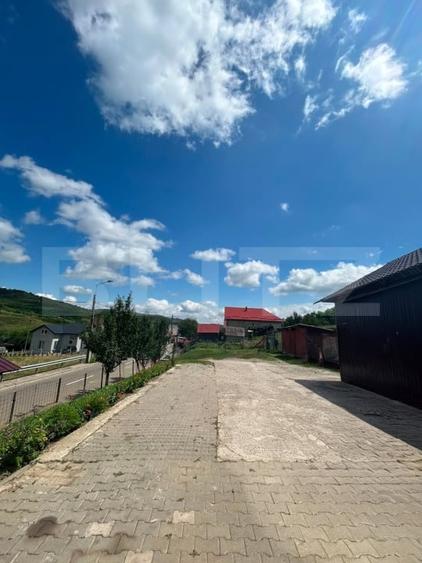Casă individuală cu 5 camere cu Canalizare în Sud-Vest