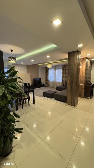 Casă cu 4 camere cu Teren 350 Mp în Central