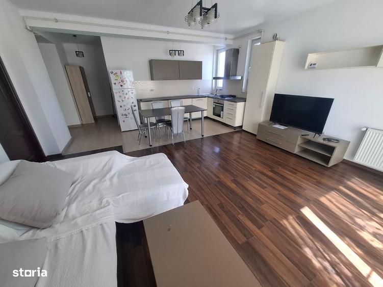 Apartament cu 2 camere semidecomandat în Intim