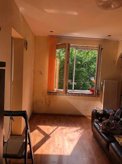Apartament cu 2 camere semidecomandat în Micro 14