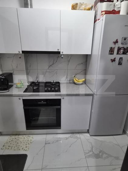 Garsonieră semidecomandată în Micro 13