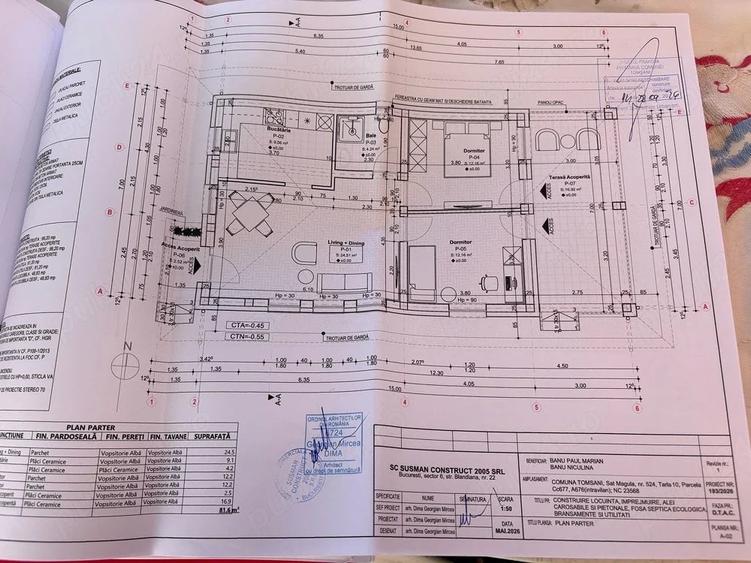 Casă cu 2 camere cu Teren 784 Mp în Tomșani