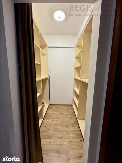Apartament cu 3 camere decomandat în Vest