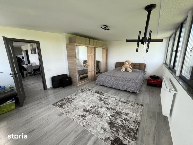 Apartament cu 3 camere decomandat în Agigea