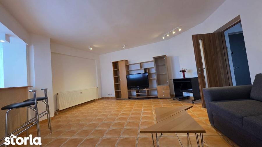 Apartament cu 2 camere decomandat, mobilat în 13 Septembrie — fotografia 1