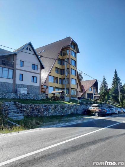 Spațiu comercial, de 1,540 mp, în Rânca
