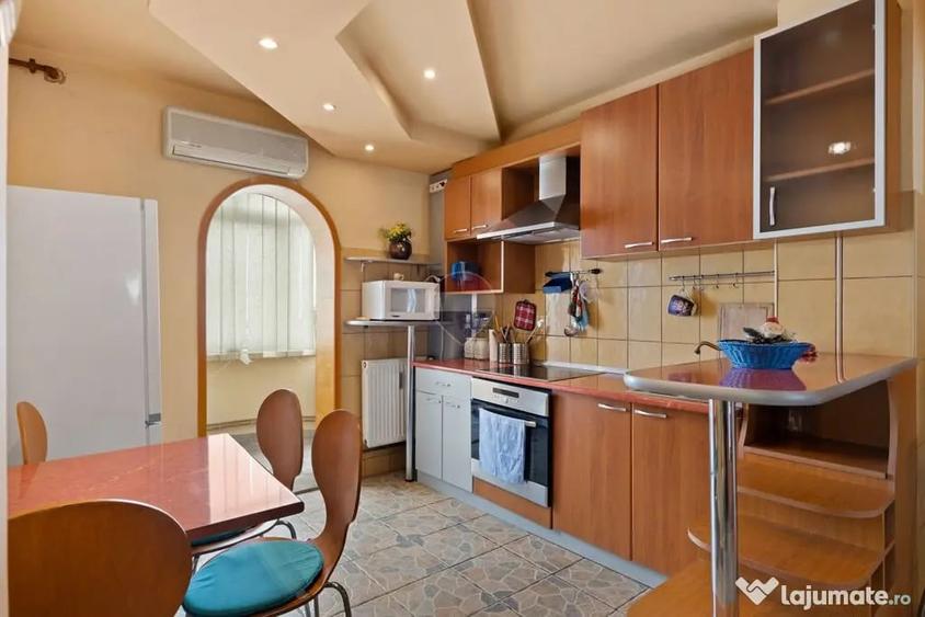 Apartament cu 2 camere semidecomandat în Central