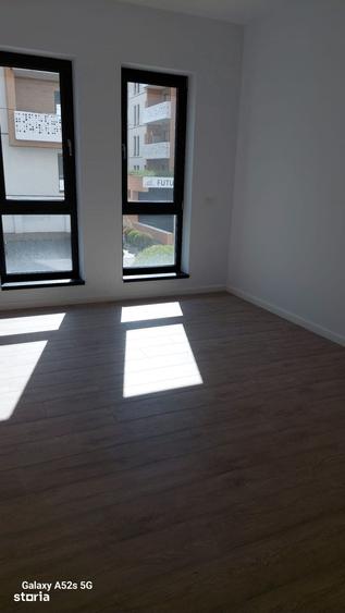 Apartament nemobilat cu terasa, cu acces la piscina - 4