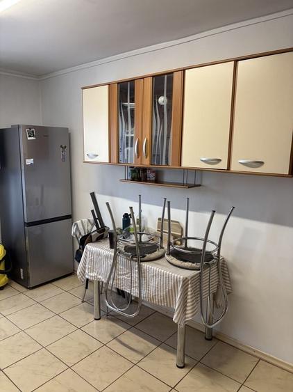 Apartament cu 2 camere decomandat în Tudor