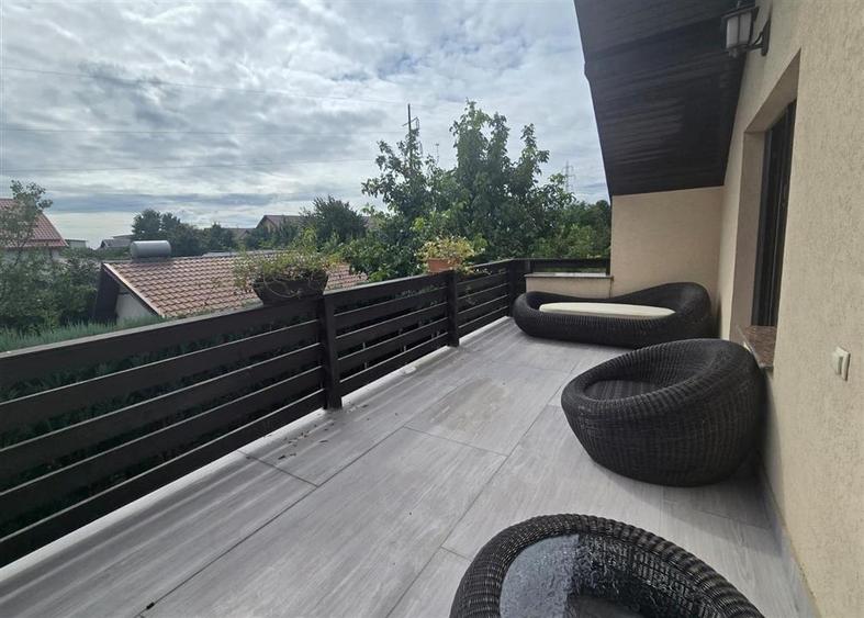 Casă individuală cu 4 camere cu Teren 500 Mp în Sfântu Ilie