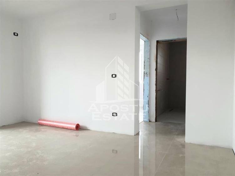 Apartament cu 2 camere decomandat în Giroc — fotografia 1