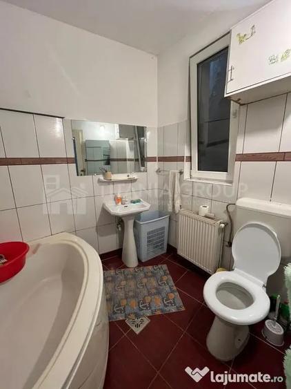 Apartament 3 camere, curte comuna, Centrul Istoric Schei - 2