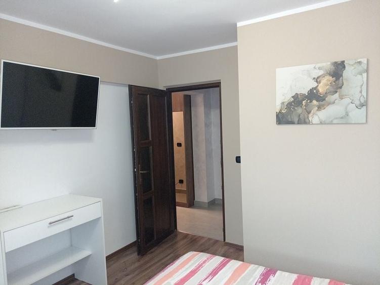 Apartament cu 2 camere decomandat în Coman