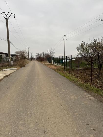 Teren Construcții intravilan de 800 mp, în 1 Decembrie