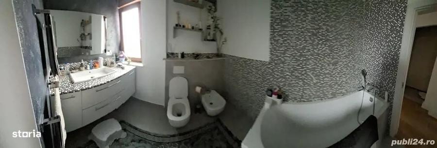 Casă cu 4 camere în Lunca Calnicului