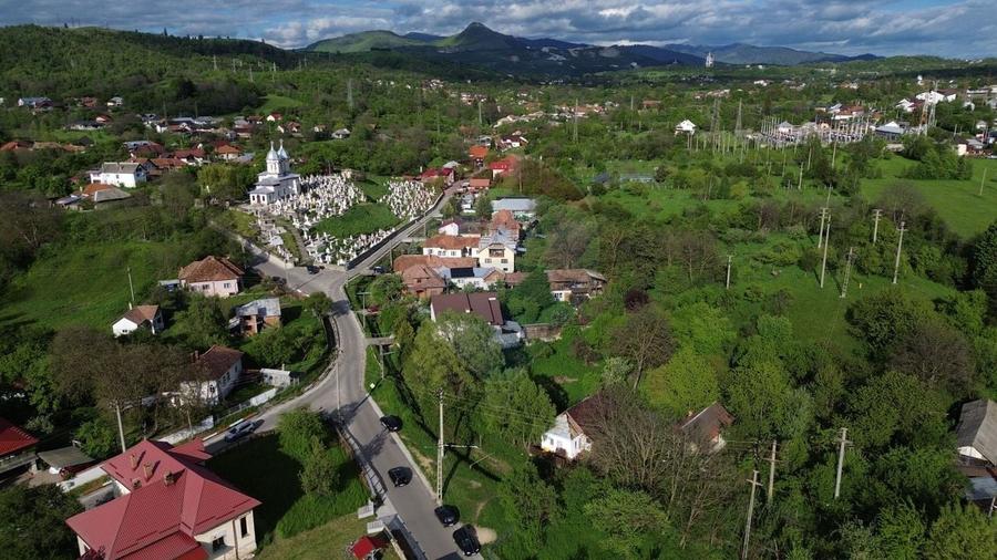Teren Construcții intravilan de 3234 mp, în Lerești