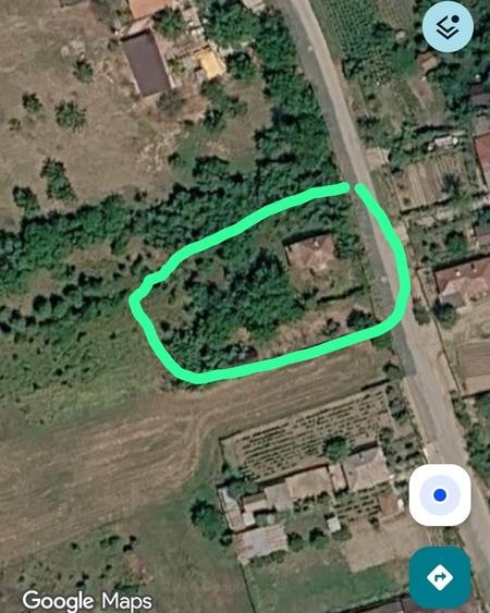 Teren de 8000 mp, în Goiești