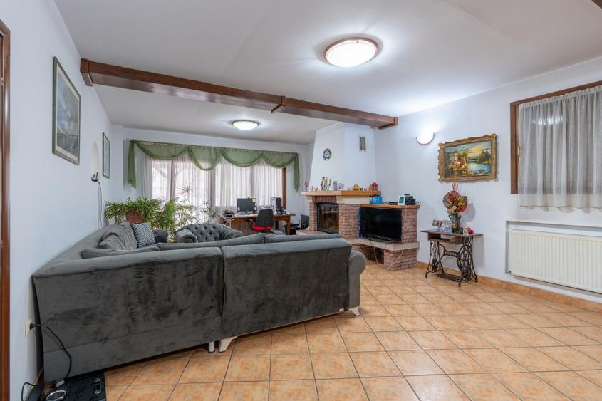 Spațiu comercial, de 3,550 mp, în Mărăști