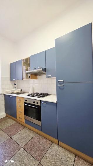 Apartament cu 3 camere, mobilat în Centrul Istoric