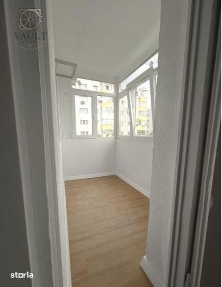 Apartament cu 3 camere decomandat în Dristor