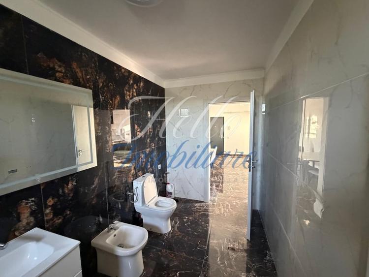Apartament cu 3 camere semidecomandat, mobilat în Mănăștur