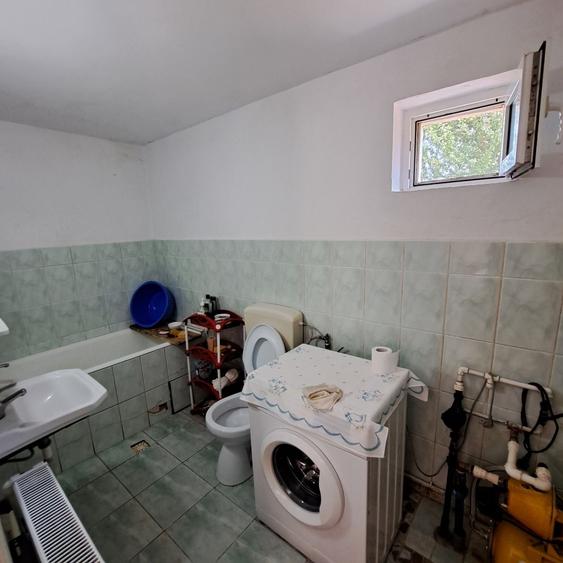 Casă cu 2 camere semidecomandat în Central