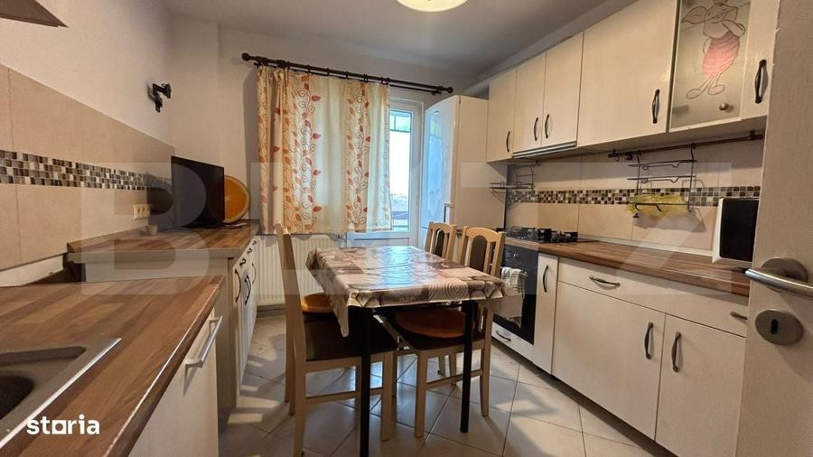 Apartament cu 4 camere decomandat în Rogerius