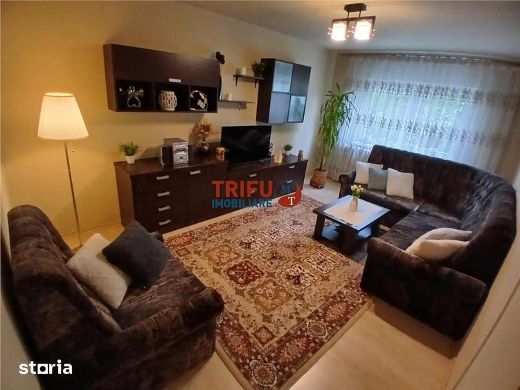Apartament cu 3 camere decomandat în Cetate